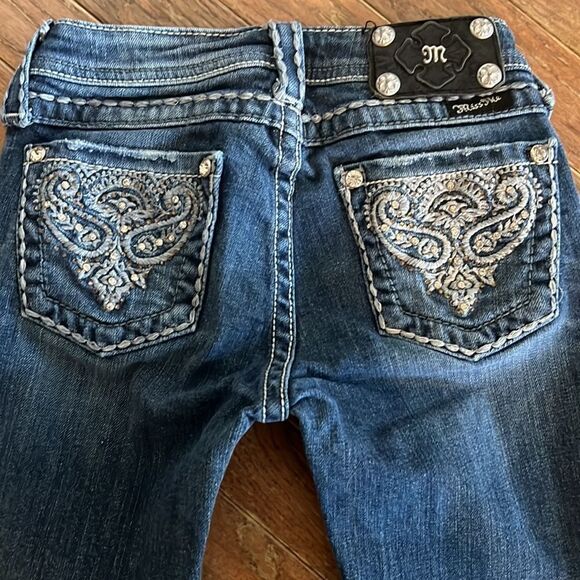 Miss Me Girls Jeans 10 Denim Capris - Picture 3 of 10